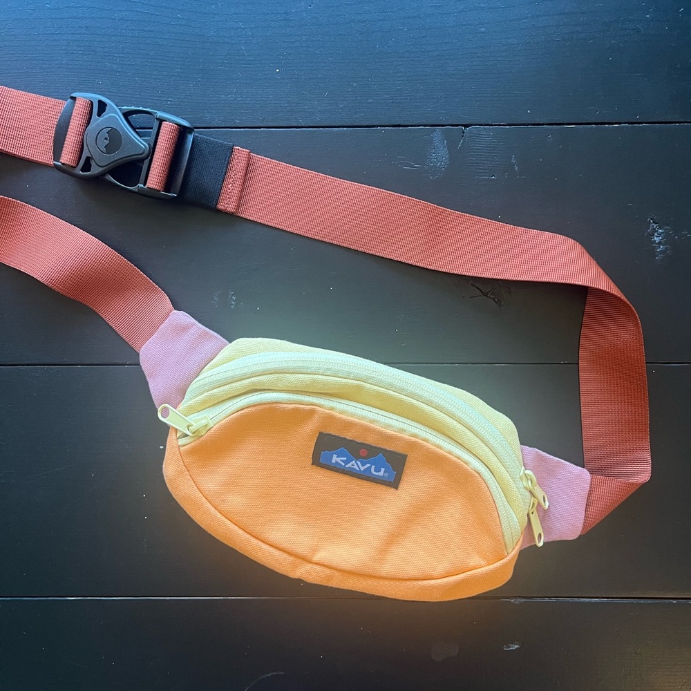 Kavu Bag Crossbody Fanny Pack Orange/Yellow/Pink